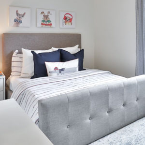 Queen Bed 01