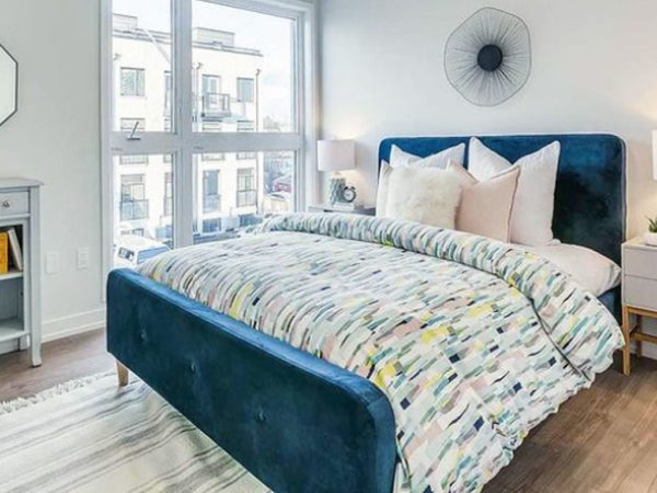 Queen Bed 03